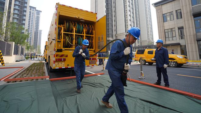 快船三输关键卡位战继续待西部第三 雷霆稳住第二